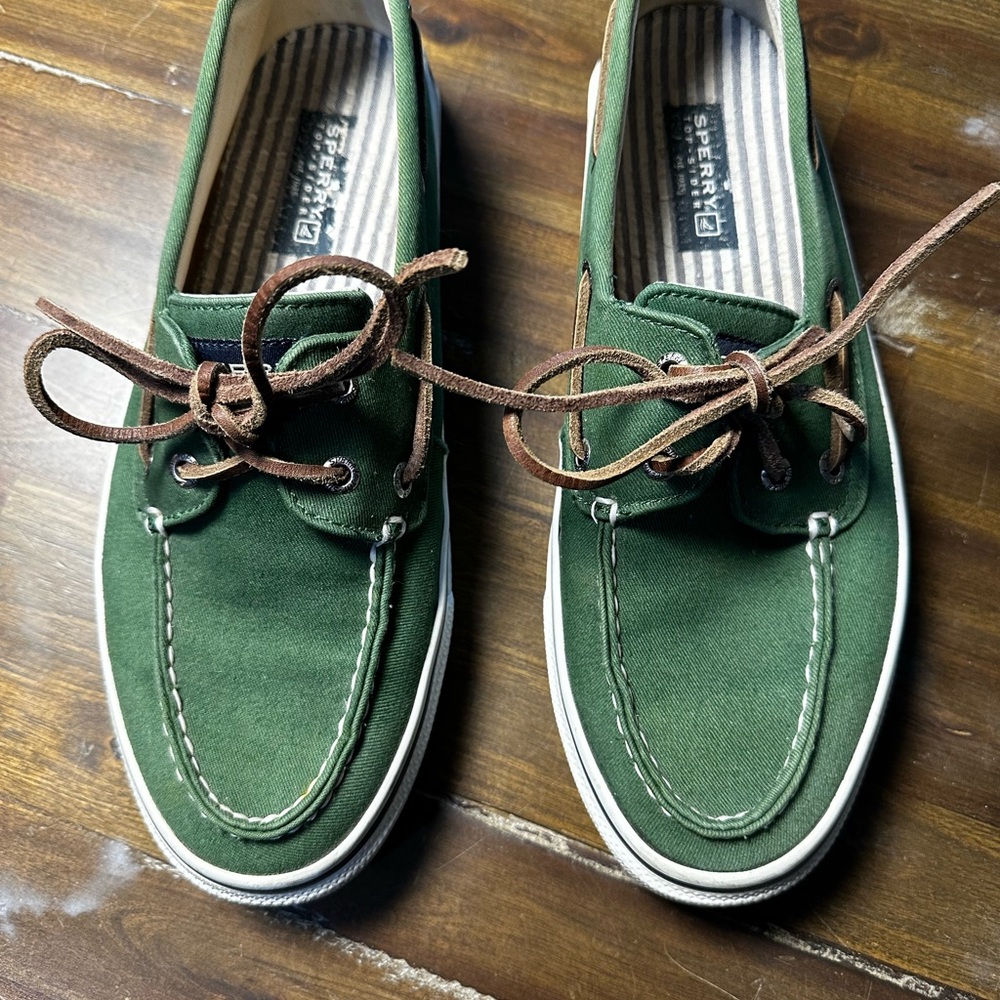 Sperry Green Boat Shoes with Moccasin Stitching and Non-Slip Soles